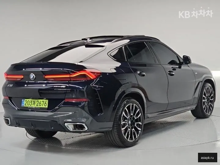 BMW X6 4