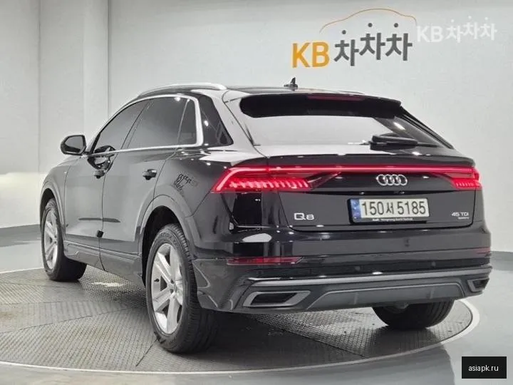 Audi Q8 2