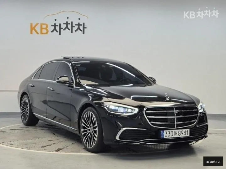 Mercedes-Benz S-Class 4