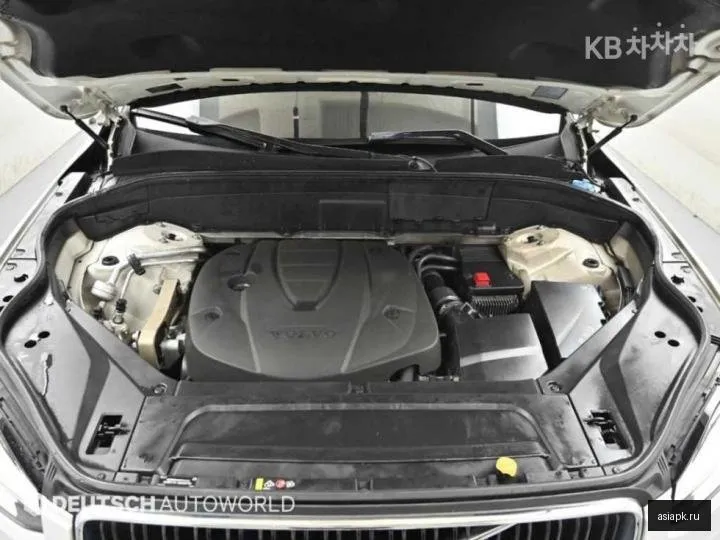 Volvo XC90 6