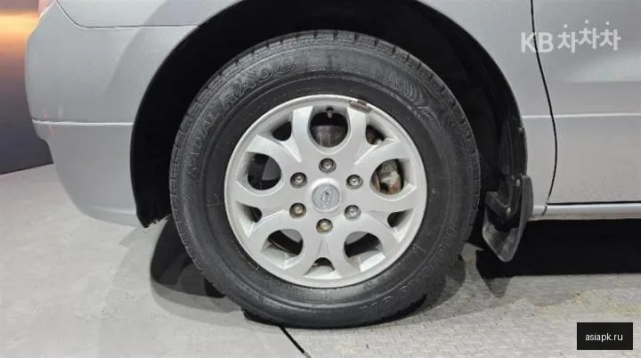 Hyundai Starex 5