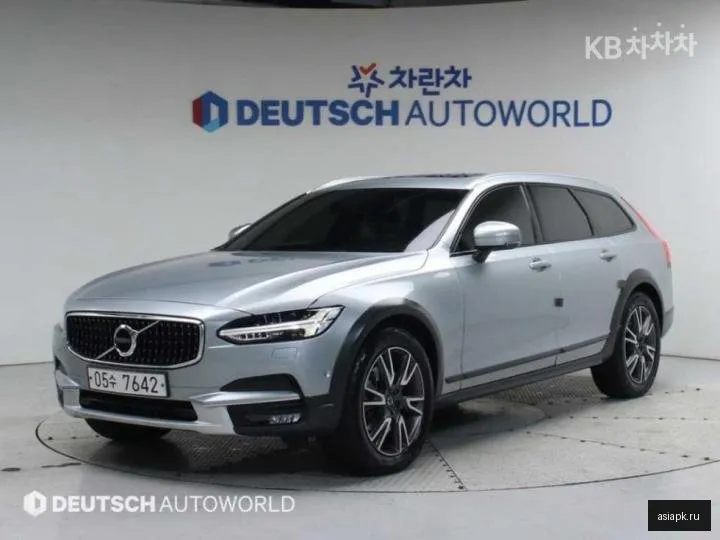 Volvo V90