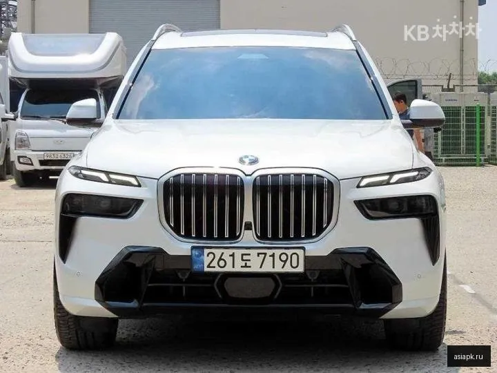 BMW X7