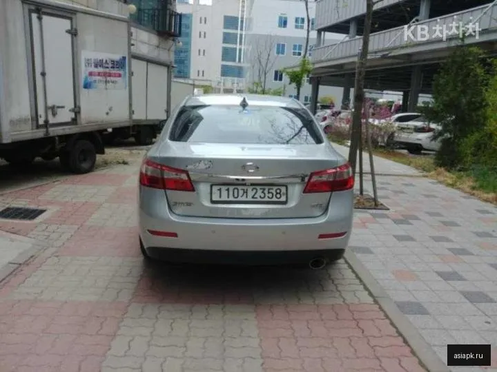 Renault Latitude 2