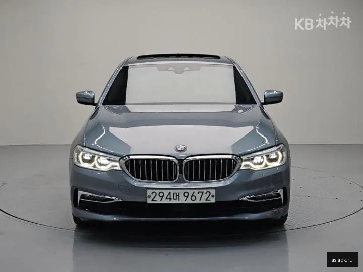 BMW 5-Series 2
