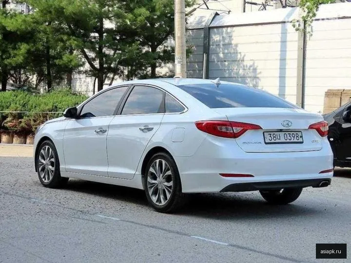 Hyundai Sonata 3