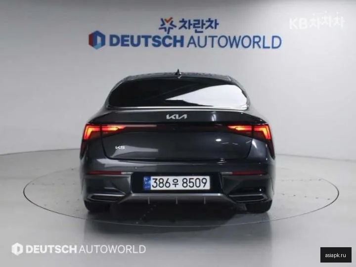 Kia K5 4