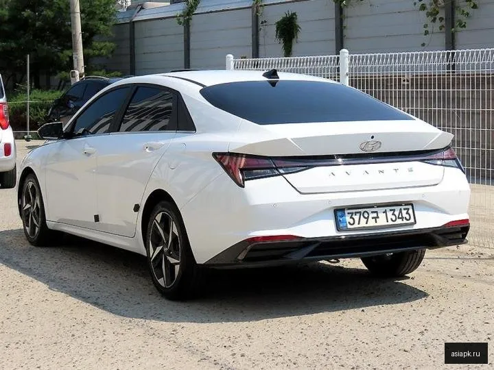 Hyundai Avante 3