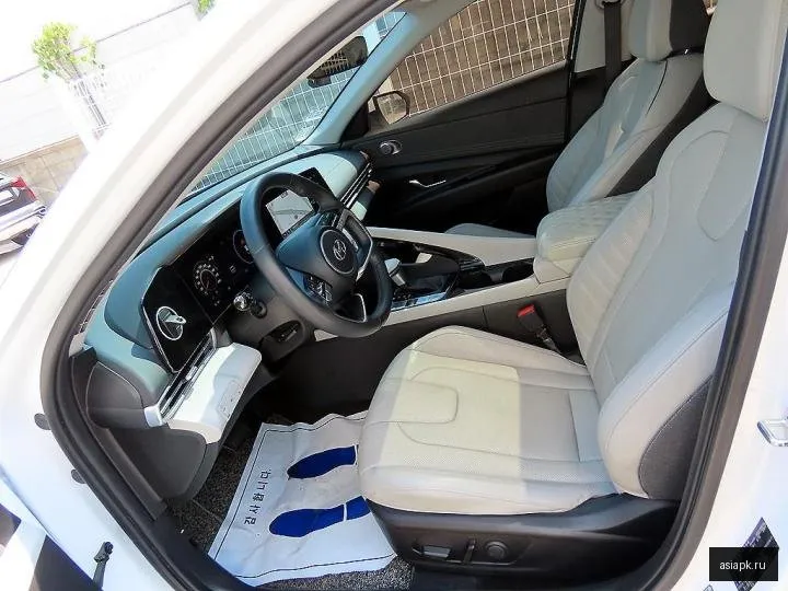 Hyundai Avante 5