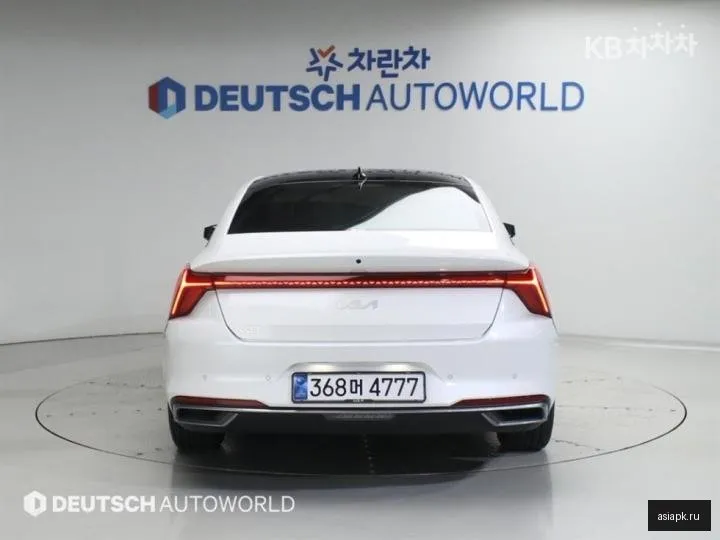 Kia K8 4