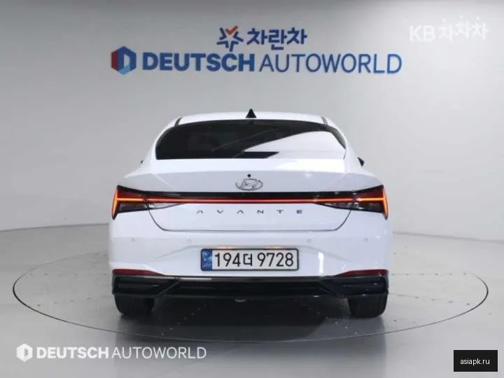 Hyundai Avante 4