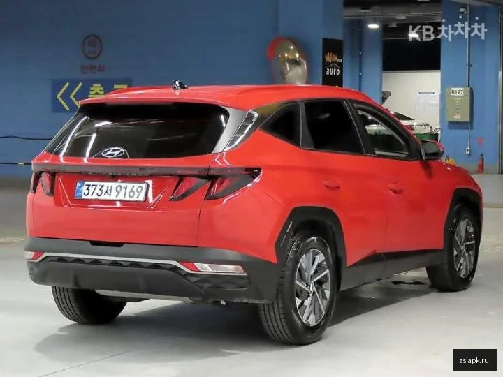 Hyundai Tucson 4
