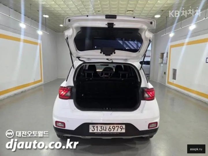Hyundai Venue 6
