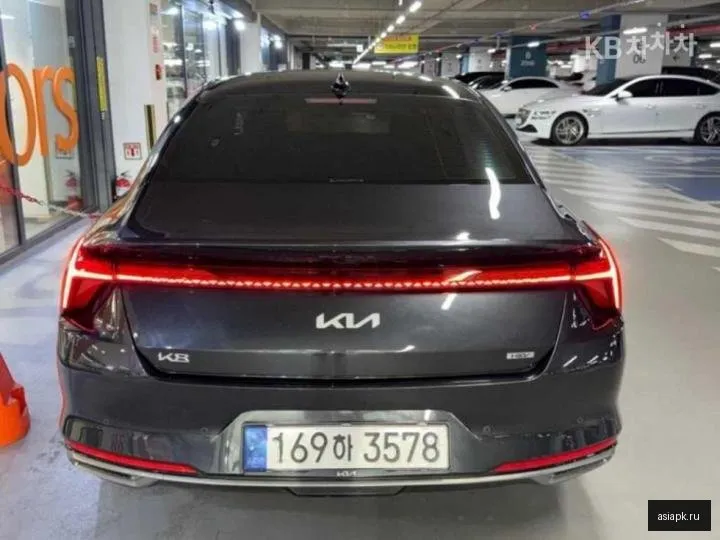 Kia K8 5