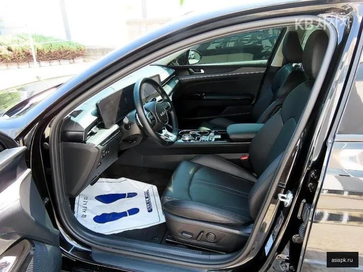 Kia K5 5
