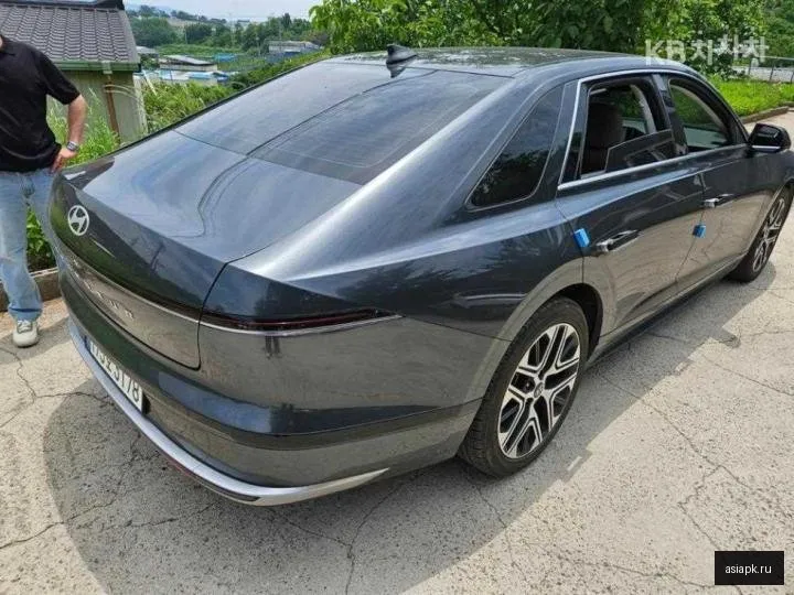 Hyundai Grandeur 6