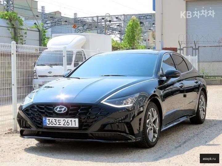 Hyundai Sonata 2