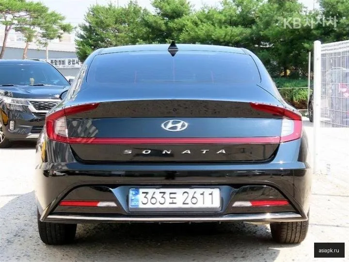 Hyundai Sonata 4