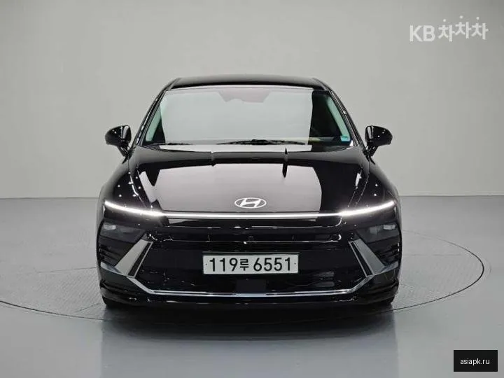 Hyundai Sonata 2