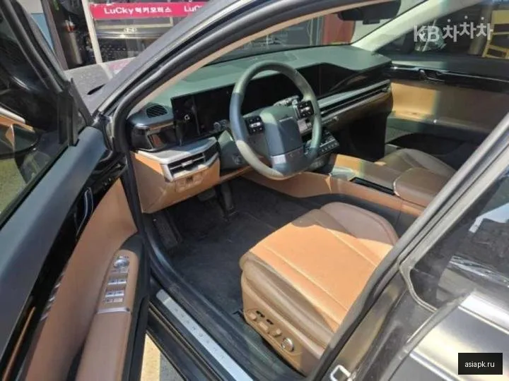 Hyundai Grandeur 3