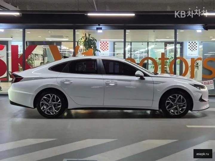 Hyundai Sonata 3