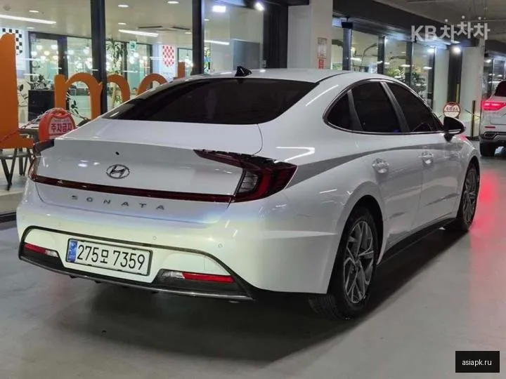 Hyundai Sonata 4