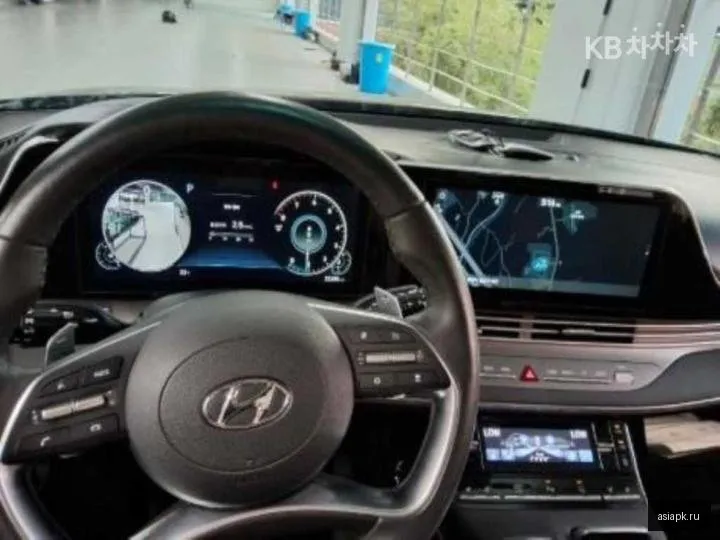 Hyundai Grandeur 3