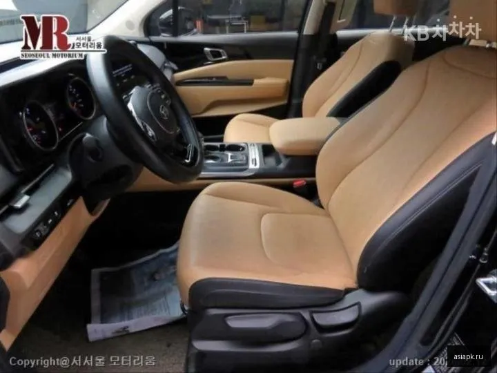Kia Carnival 5