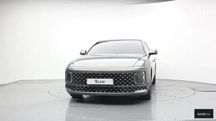 Hyundai Grandeur 3