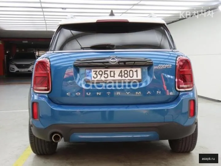 MINI Countryman 4