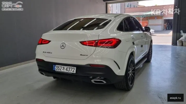 Mercedes-Benz GLE-Class 2