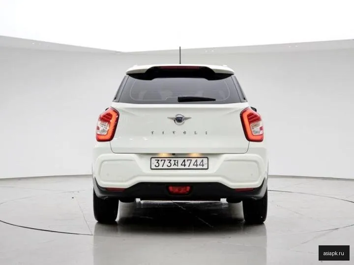 SsangYong Tivoli 4