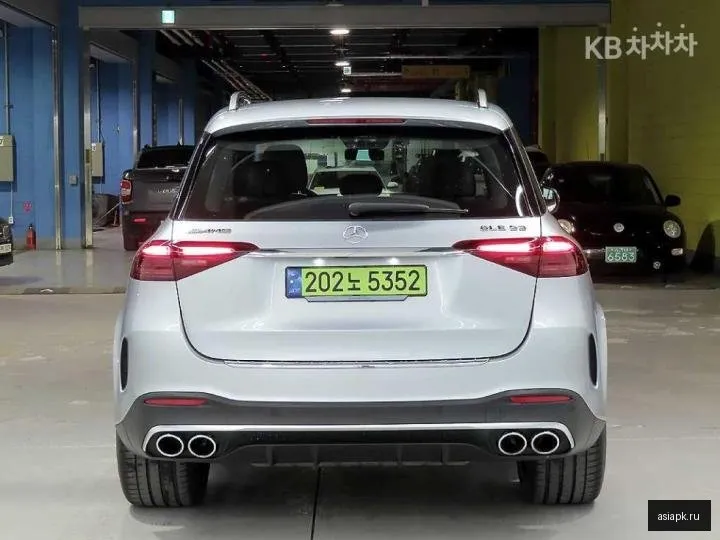 Mercedes-Benz GLE-Class 3