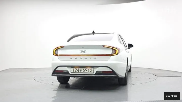 Hyundai Sonata 4