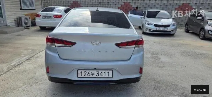 Hyundai Sonata 4