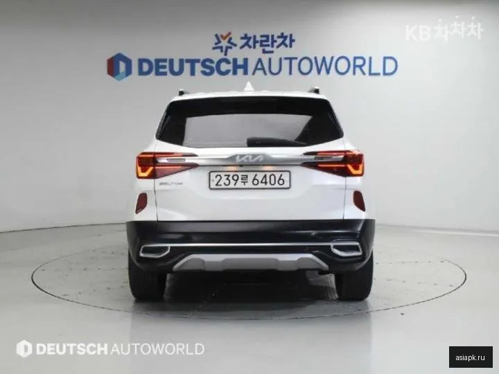 Kia Seltos 4