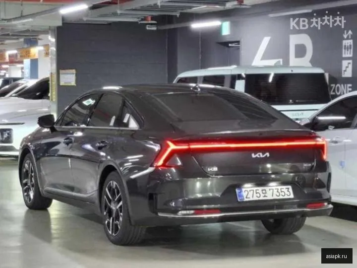 Kia K8 2