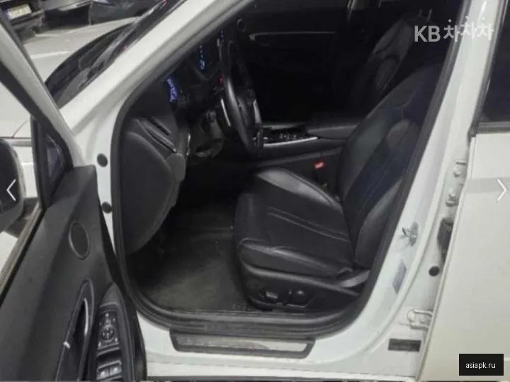 Hyundai Sonata 5