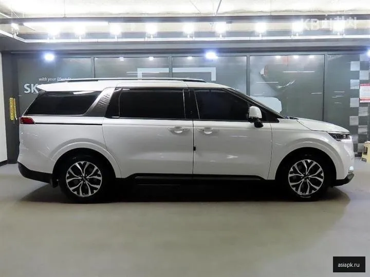 Kia Carnival 3