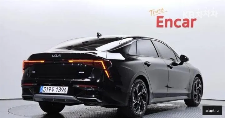 Kia K5 2