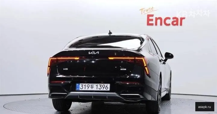 Kia K5 4
