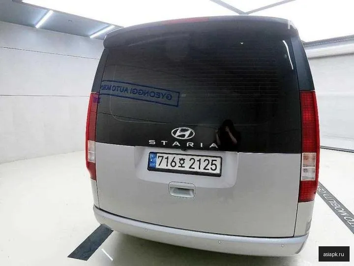 Hyundai Staria 3