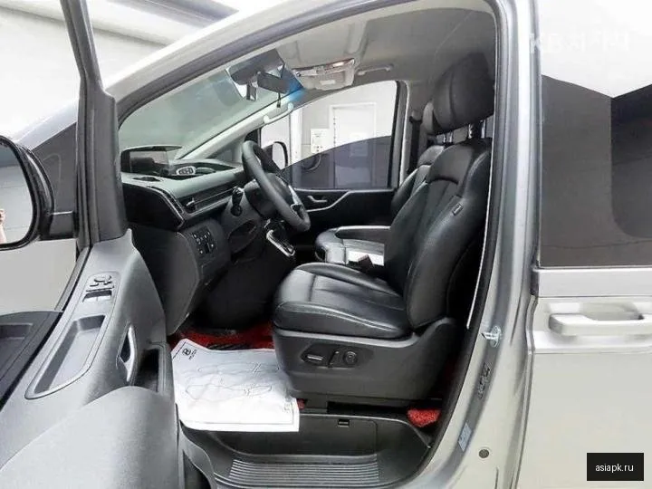Hyundai Staria 5