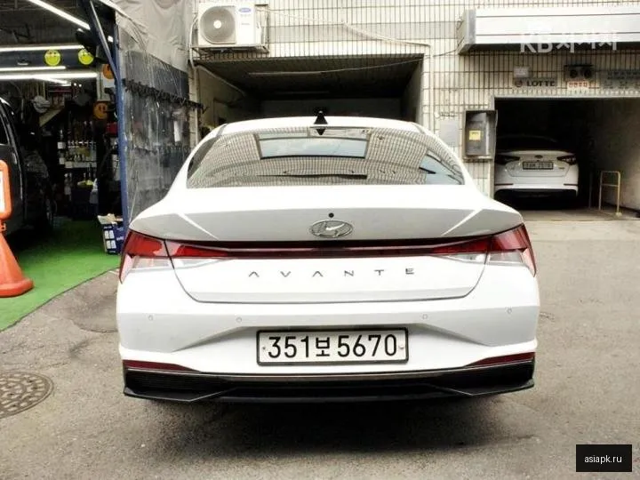 Hyundai Avante 3