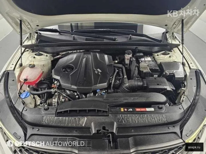 Kia K5 6