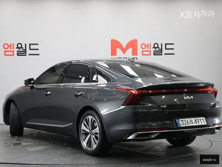 Kia K8 4