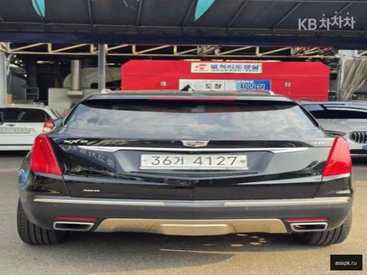 Cadillac XT5 4
