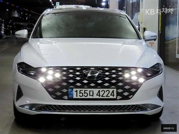 Hyundai Grandeur 2