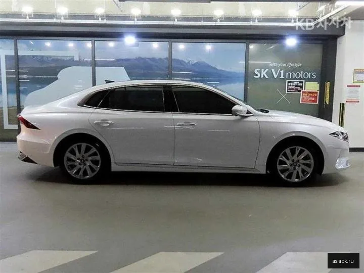 Hyundai Grandeur 3