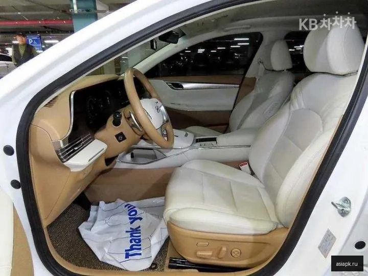 Hyundai Grandeur 6